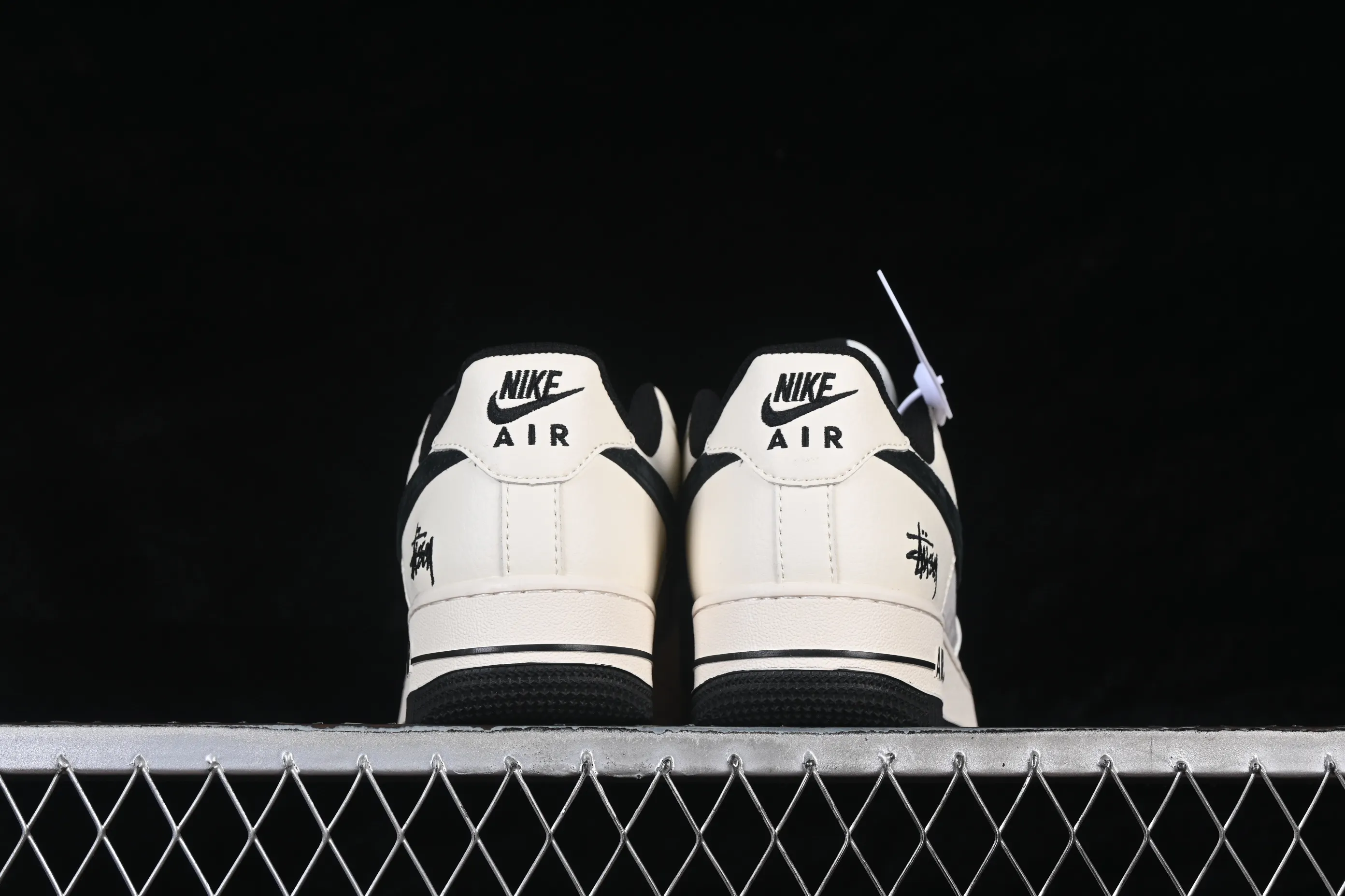 All categories Nk Air Force 1 Air Force series Nk Air Force 1 Low Air Force low-top Nike Air Force 1'07 Low Stussy co-branded white gray black Air Force 1 low-top casual sneakers XD9314-617